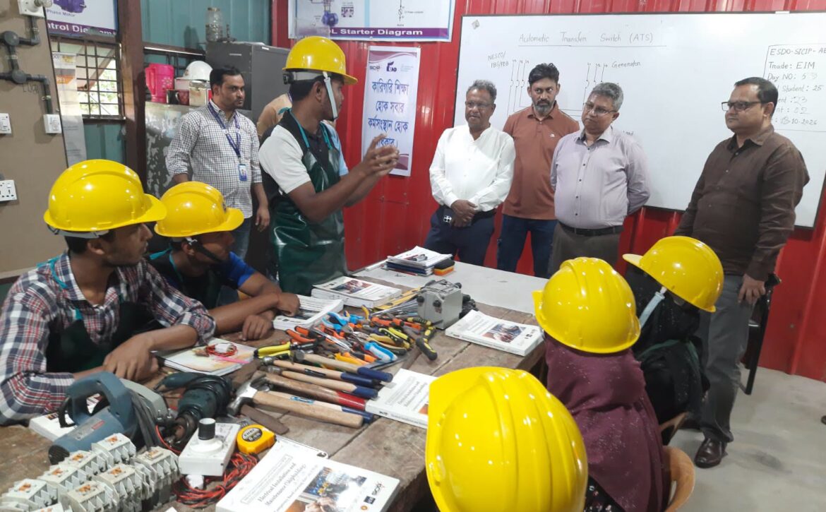 Senior officials from the Ministry of Finance inspected the training activities of the ESDO–SICIP–AEOSIB project